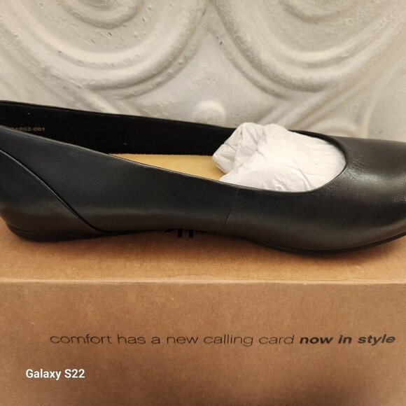 Softwalk Sonoma Ballet Flats. Black. Leather. NIB. Size 10 - Picture 6 of 12